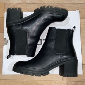 Ankle boots